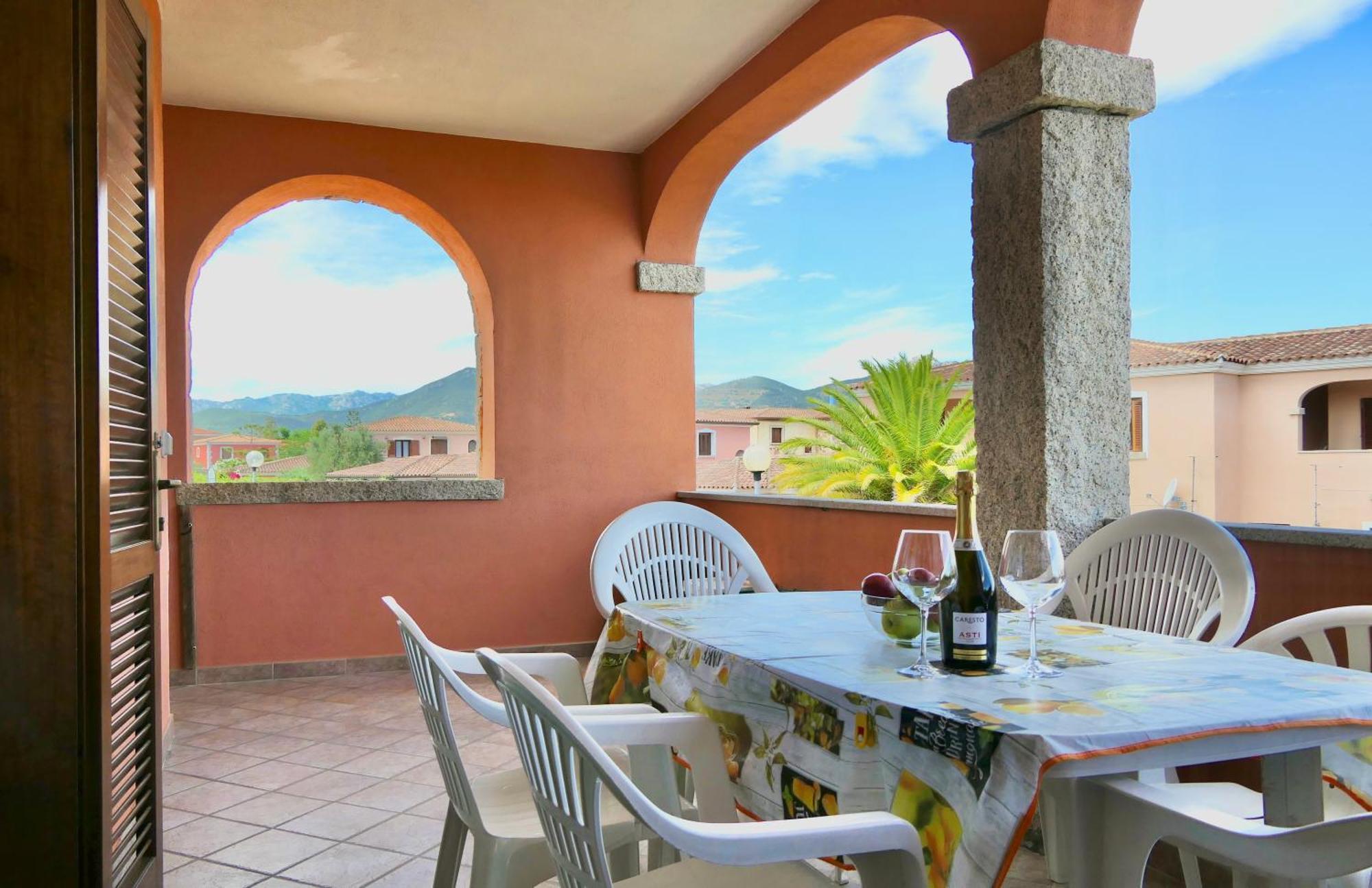 Iss Travel, La Ginestra - 2-Bedroom Apartment With Terrace And View Over Tavolara Island San Teodoro  Exterior photo